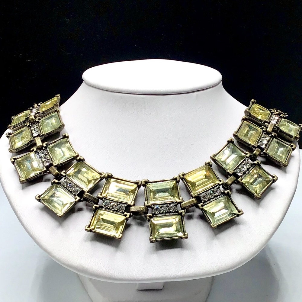 🌺Unique Vintage Necklace